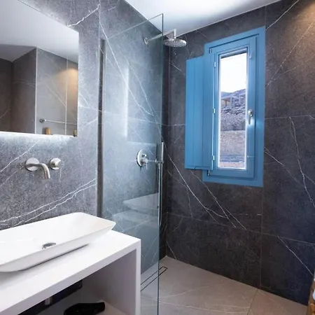 Ker Scorpio By Bestofmikonos * Mykonos Town